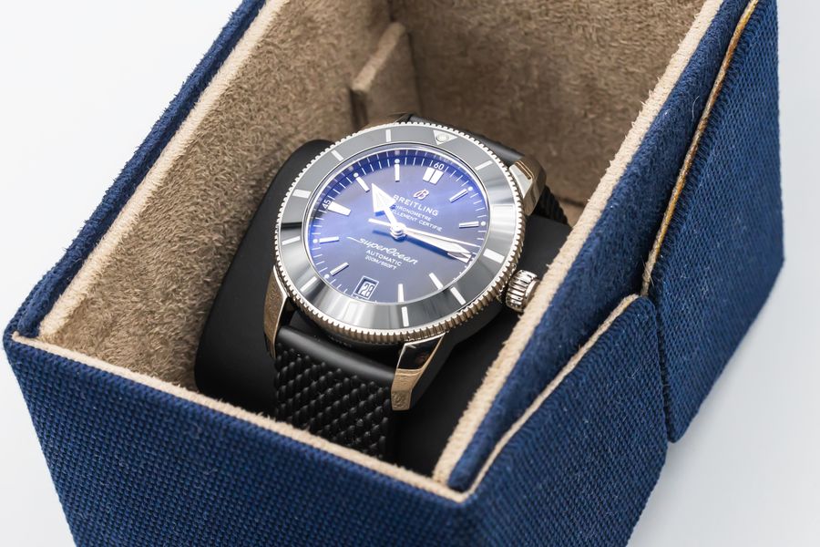 Breitling SuperOcean Heritage B20 Automatic 42 AB2010